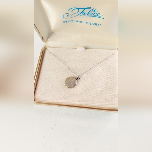 Vtg Sterling Silver Mary Religious Medallion Necklace NEVER WORN NOS Felice w/Bx - Picture 11 of 16